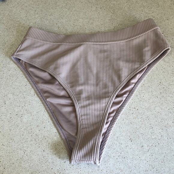 Gymshark: Nude  Ribbed High Rise Bikini Bottoms - Picture 1 of 6